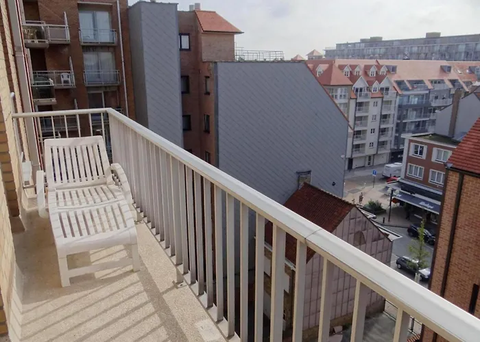 Apartament In With Ocean Views